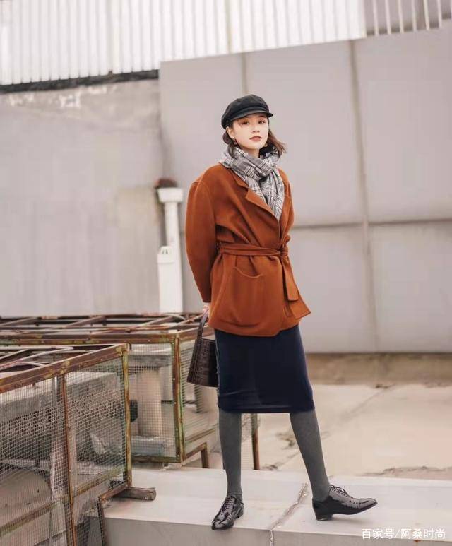 黑色 帽子、围脖如何搭配?3种时髦好用的技巧,一看就会
