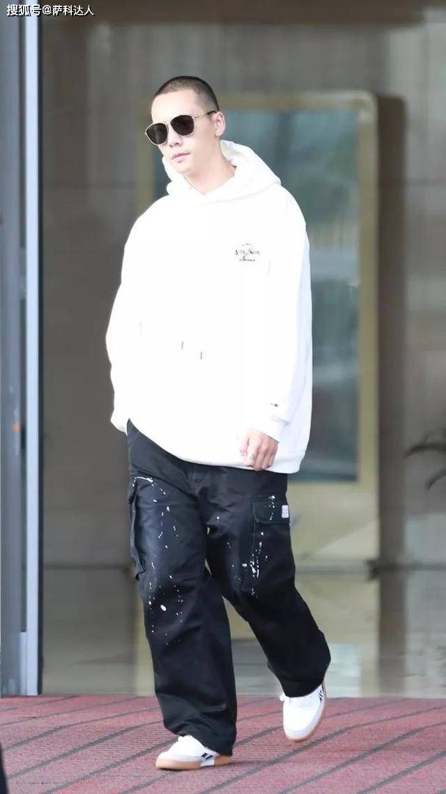 陈伟霆 同样是基本款，为何别人穿得更出众？可以学学陈伟霆的色彩搭配