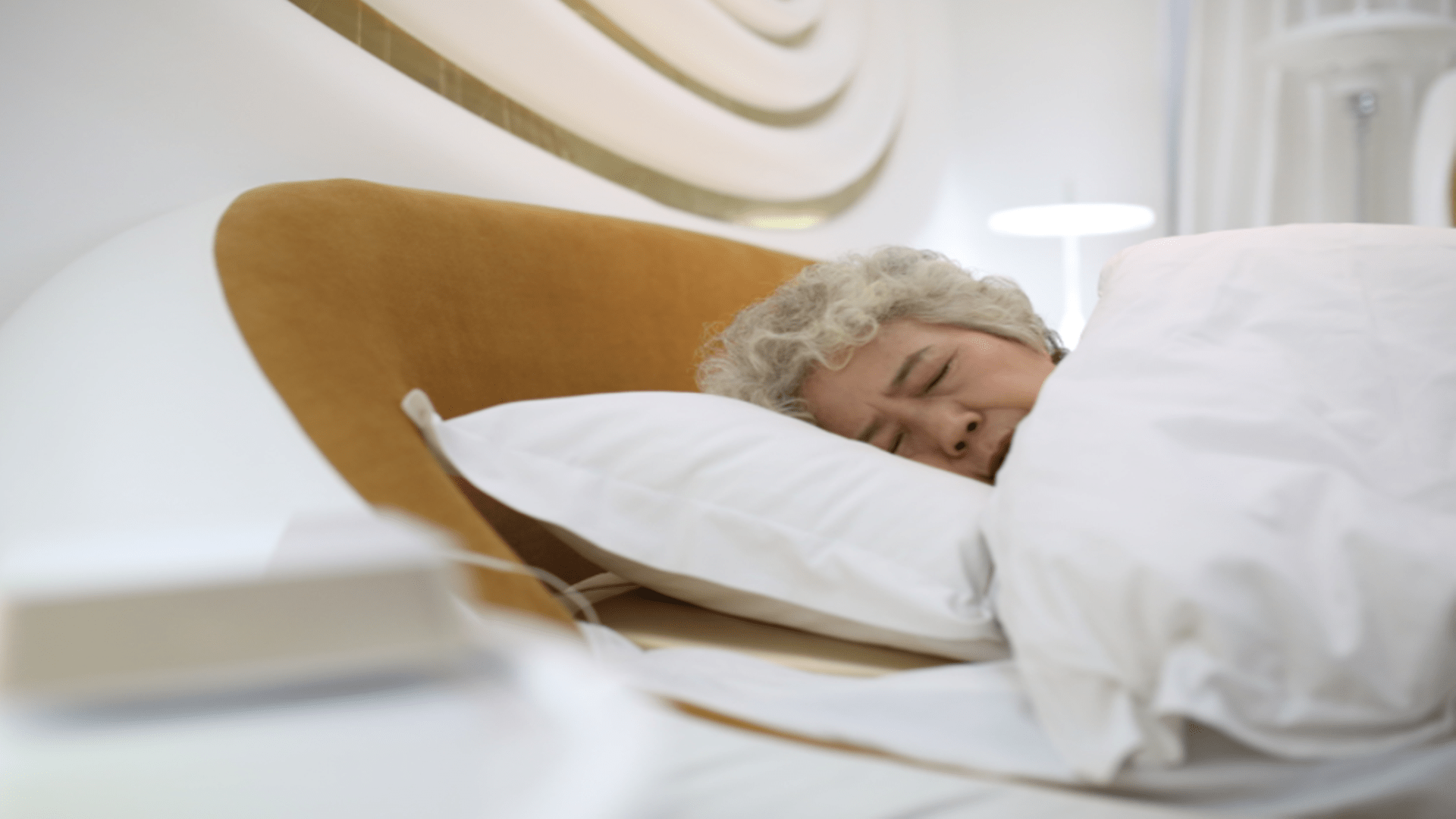 生物钟|为什么睡不好？“片段睡眠”危害大，一觉天亮是正道