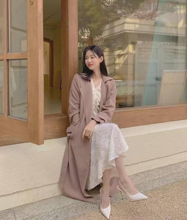 毛衣 今秋流行的6件内搭 + 外套，太时髦