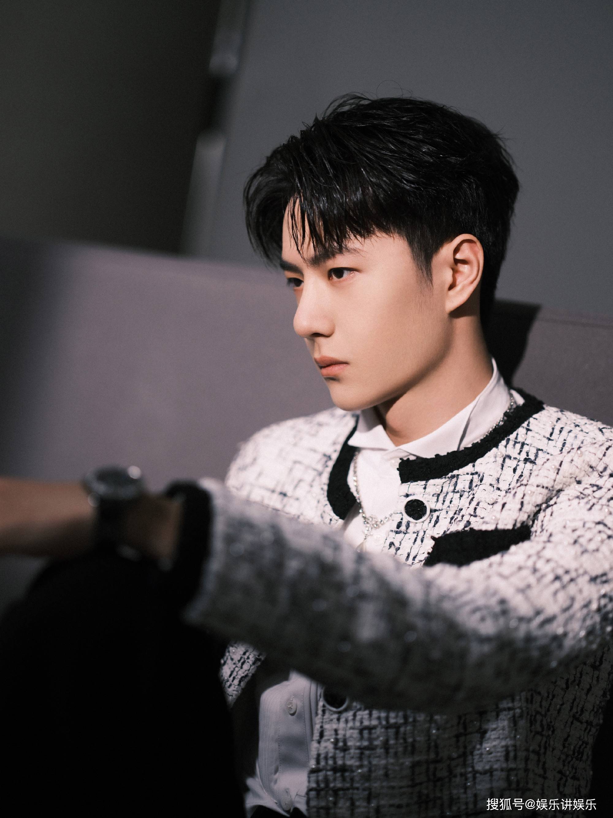 因为|天天向上收视率下滑？没有了王一博，你还看吗？