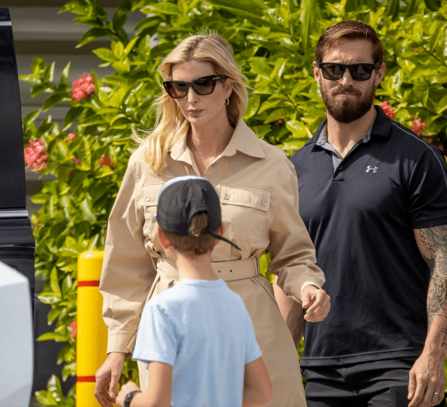 伊万 伊万卡带8岁儿子出街！穿500块平价衬衫裙亮相太节省，素颜也好看