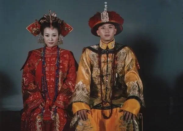 邓超|灾难打不垮的孝子邓超，为了帮父亲和大姐治病疯狂接戏赚钱