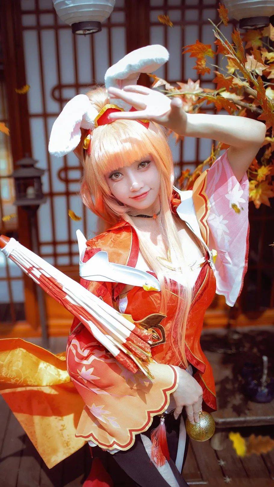 cos王者荣耀阿离老婆cos正片走路摇