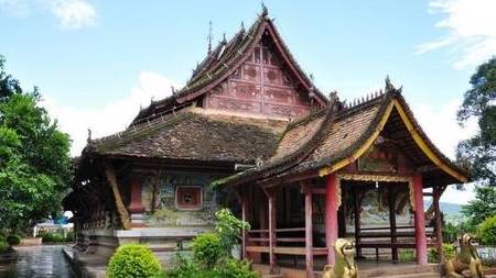 小乘佛教传入后建的最早佛寺之一，云南勐海县曼短佛寺