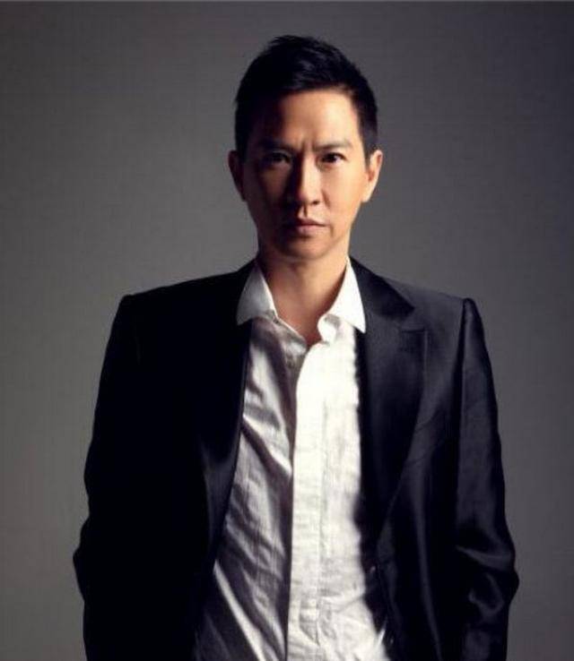 原创曾被誉为周星驰的接班人的警察,却成了影帝!