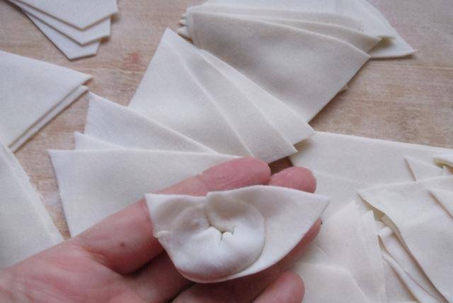 虾皮|早餐我家这样吃,比饺子简单比面条好吃,一碗下肚热乎乎真舒服