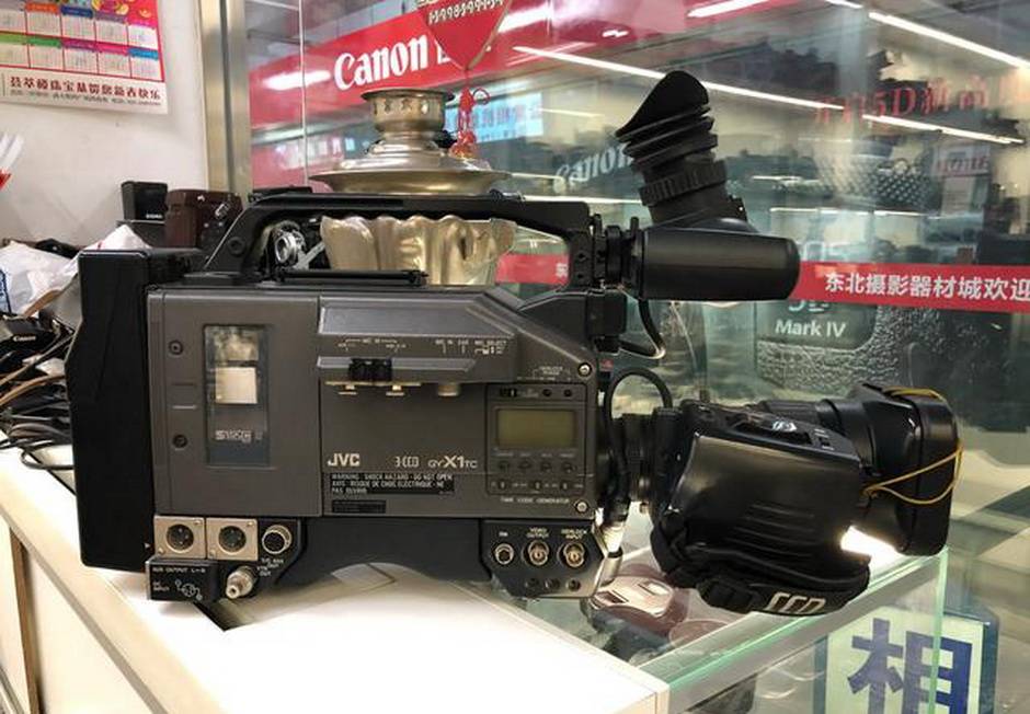 二手相机店见闻：日本好相机与骗子相机，有人套现有人甩卖摄像机