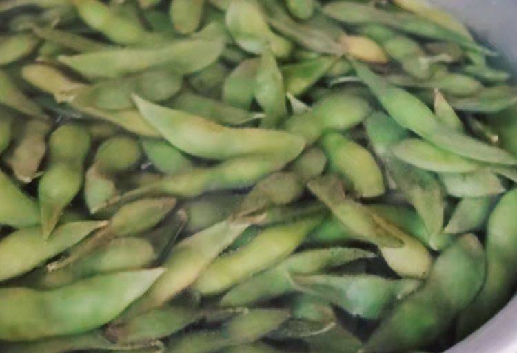 毛豆干|每年秋季,我家总会晒一篮它,香糯又劲道,当零食随吃随取,贼香