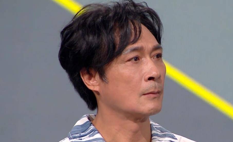 旁白|《导演请指教》首部悬疑片,吴镇宇的《记》,大玩“穿越三角恋”