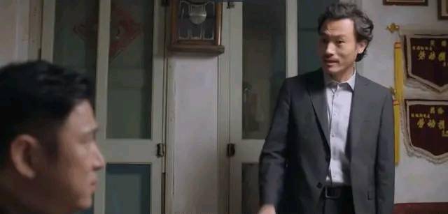 原著|《突围》烂尾，为宠妻狂魔牛俊杰，无私奉献程端阳意难平