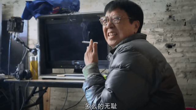 从容|在我们觉得她很惨时，她活出了内心的淡定和从容