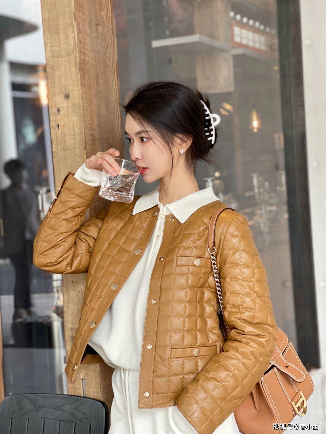 黑色 冬季耍帅就选“皮衣外套”，这4款正受宠，轻松驾驭无压力