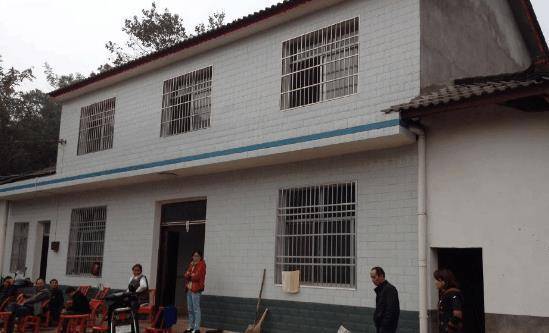 "大房压小房,两眼泪汪汪",大房小房是啥意思?有道理!_俗语