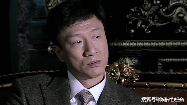 《潜伏》吴敬中为什么那么相信余则成？甚至把他当成自己的儿子_戴笠