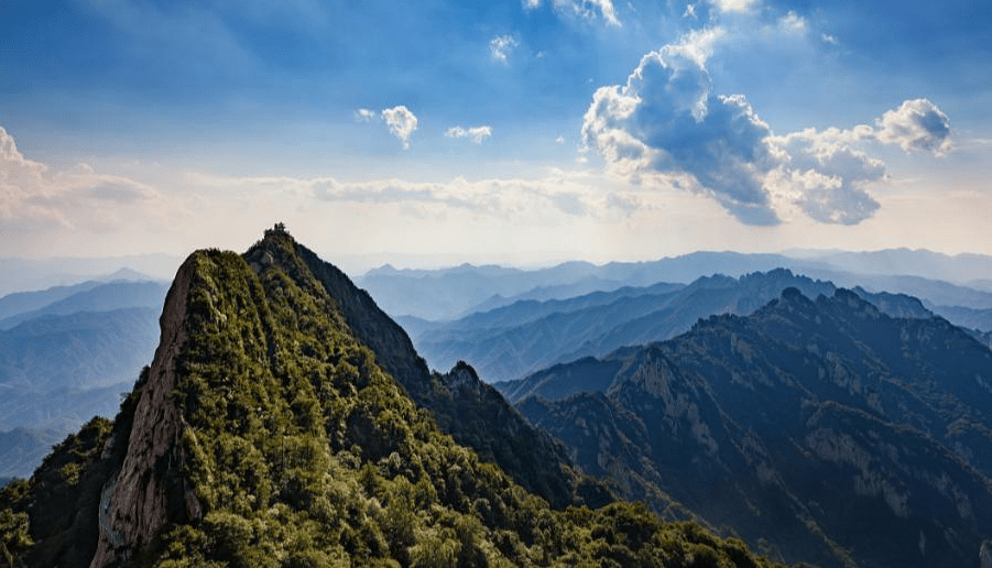 河南全省海拔最高的县，坐拥7个国家4A以上景点，被称洛阳后花园