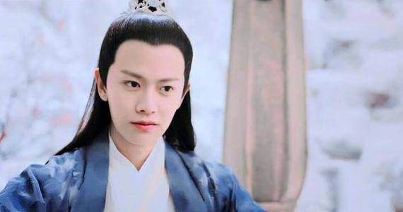 演技|“神奇”的任嘉伦：主演8部电视剧，仅糊了5部，女主是谁很重要