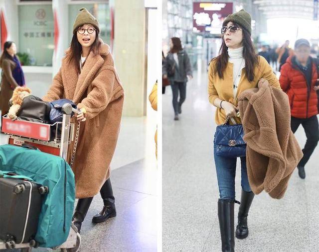 披肩 张静初拎三万多香奈儿出行，穿紧身裤长腿纤细，戴猫耳帽像小姑娘