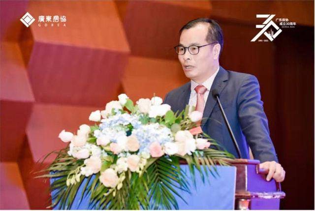 会上,王韶会长,常可秘书长,陈国辉监事长就第七届理事会,监事会作工作