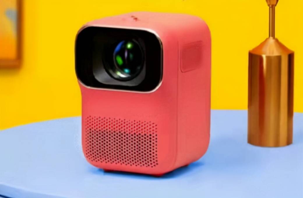 临近双十二建议入手小明q1迷你投影仪在家享受非凡体验