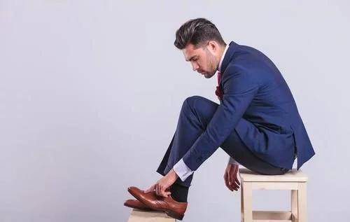 大意|糖尿病足如何护理?李爱国主任提醒糖友们别大意，一些细节可得重视