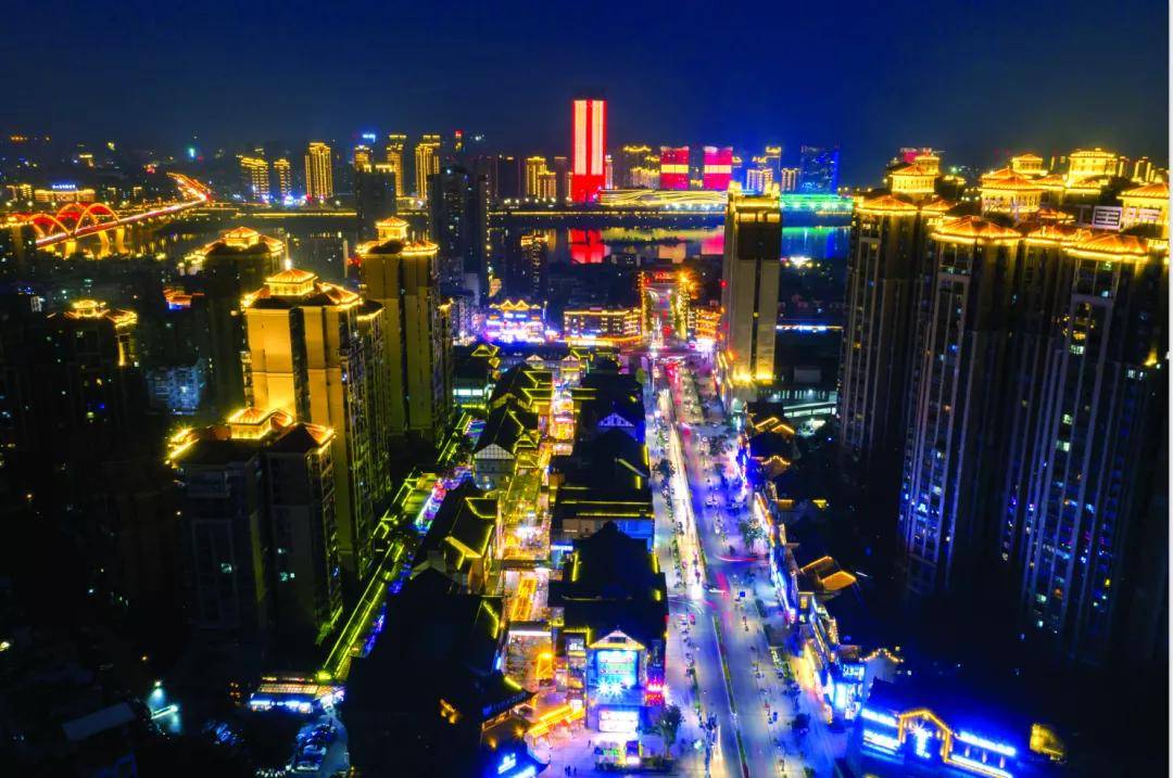 上半年的南充顺庆.