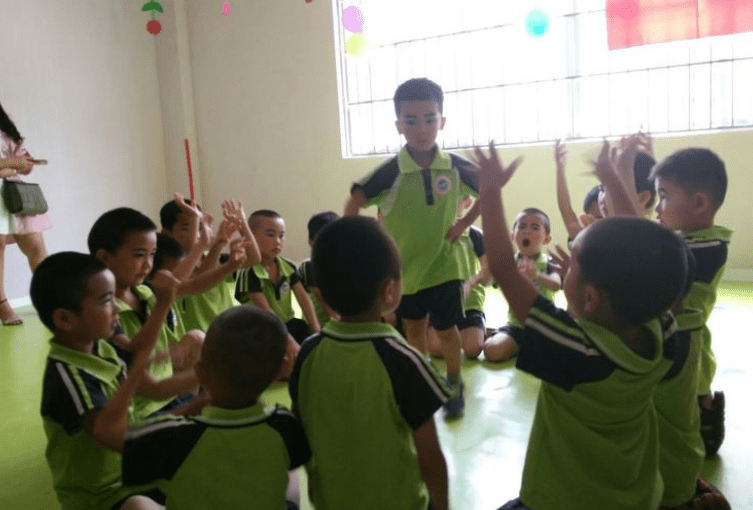 什么|家长联名要求幼儿园打开监控，两个月后家长集体反悔：还是关掉吧