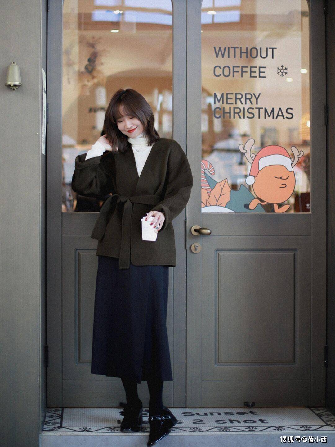 颜色 今年拥有这4件“短外套”，并掌握搭配技巧，拉开与普通人的距离