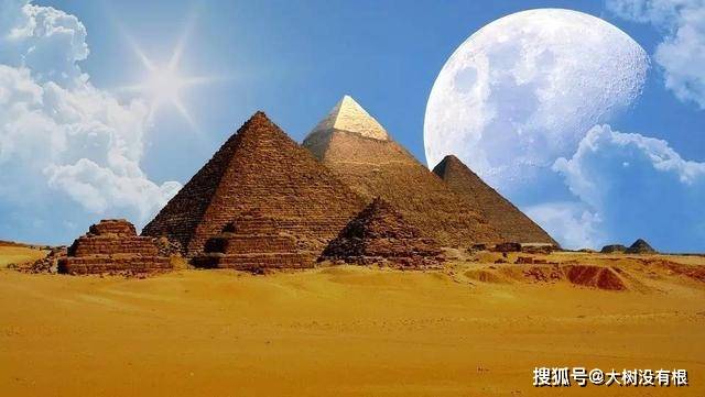 壁画古埃及有个“谜”样壁画，是古人整理头发，难道当时也有美发技术