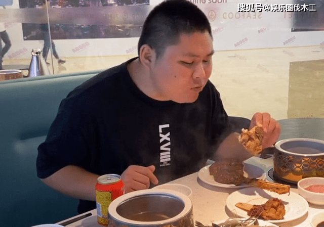原创想做第二个泡泡龙陈大胖现身某自助餐厅扬言要给老板上一课