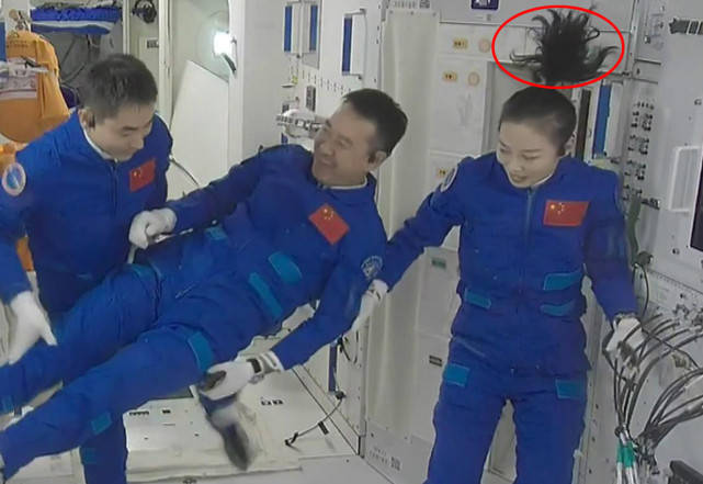 中国宇航员张伟图片