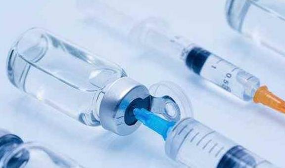 治疗|注射胰岛素的糖友,常出现并发症,胰岛素对控糖真的有用吗?