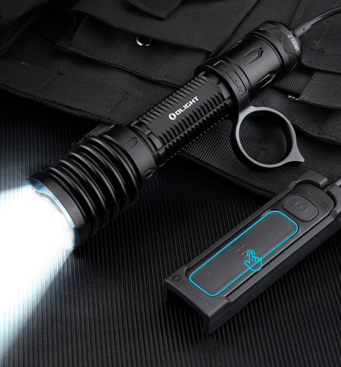 最纯粹的战术手电筒体验如何?傲雷warrior武士x3首发上手