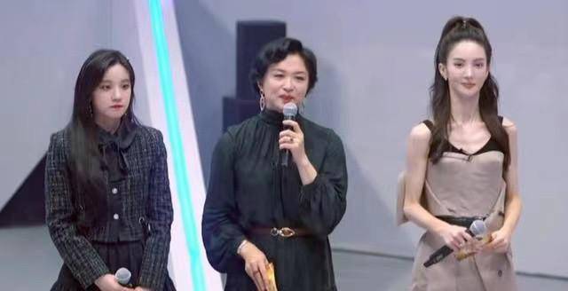 舞台|《追光吧！》初舞台口碑爆棚，2位惊艳，1位有争议，1位意难平