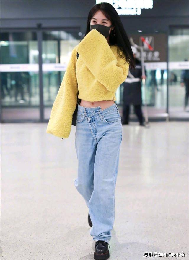 身材 阔腿裤要退圈了,今年流行“错位裤”,遮肉又显瘦,明星都上头了