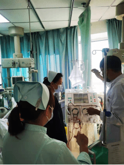 肾脏|沈阳急救中心附属医院血液透析室成功开展首例连续性肾脏替代治疗