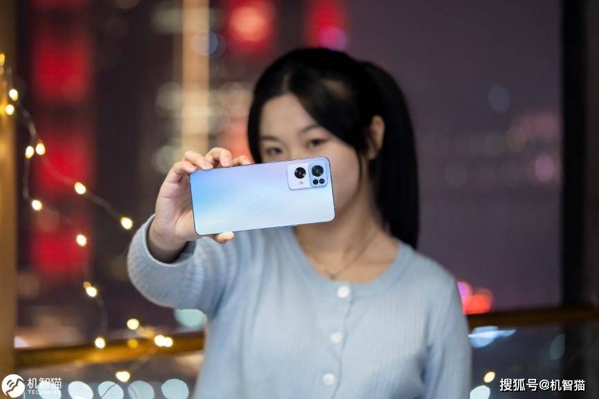 OPPO Reno7 Pro测评：这颗前摄，堪比后摄
