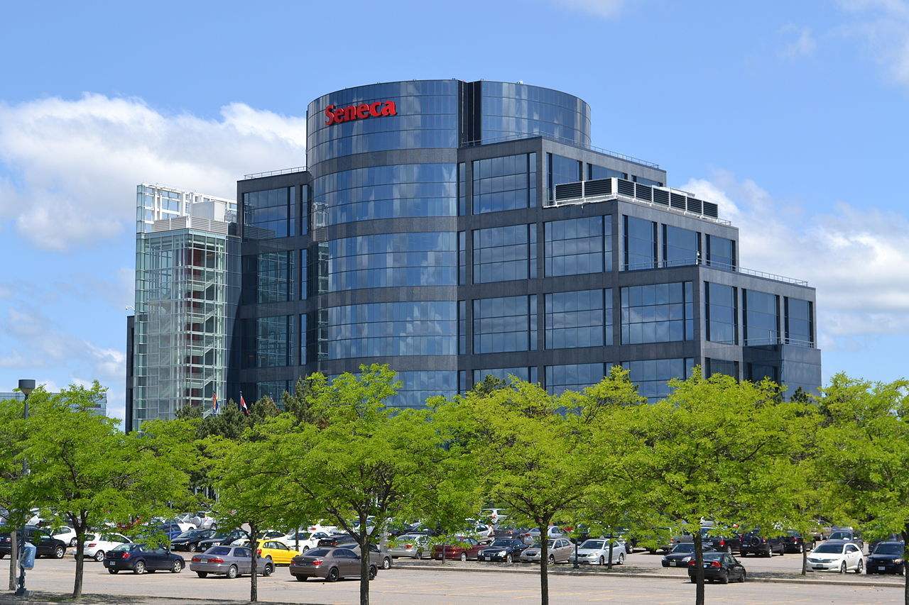 圣力嘉学院seneca college于1967年成立,在提供优质的专上教育方面