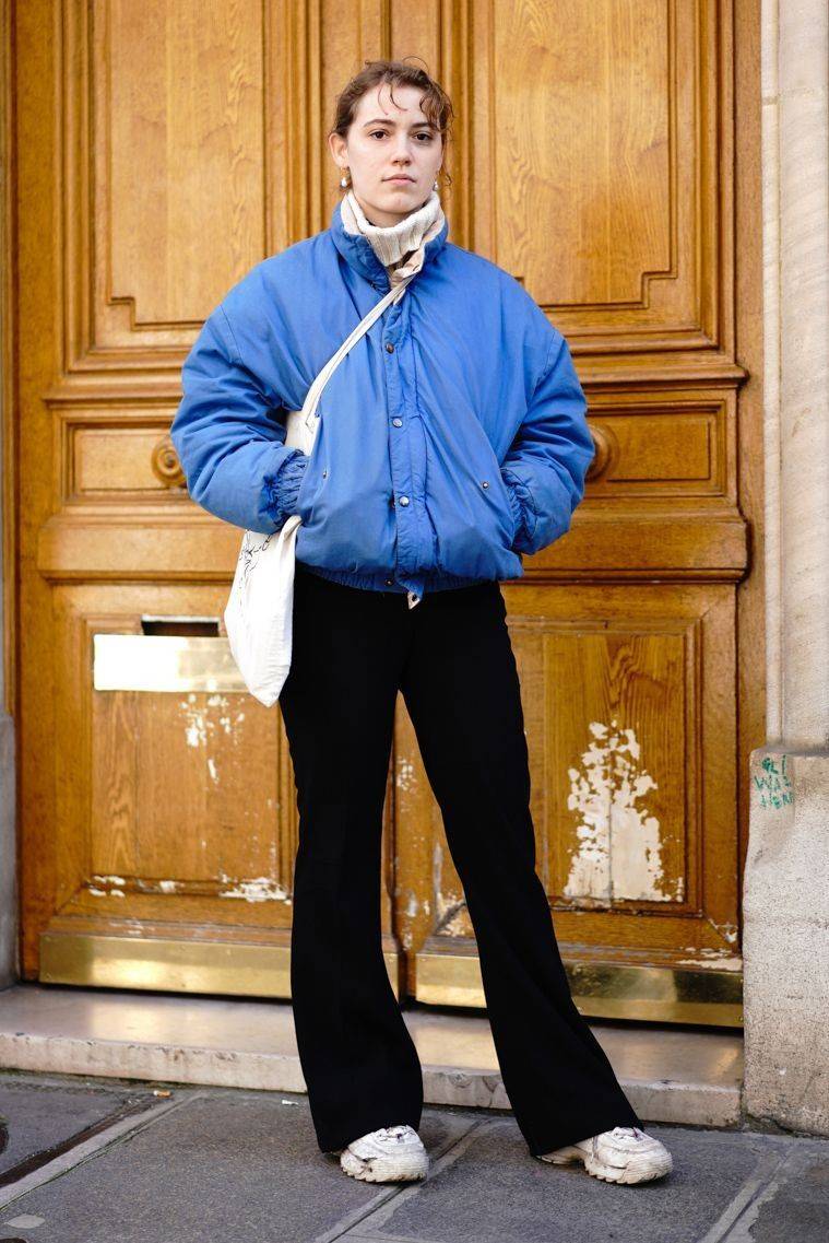 黑色 羽绒服每个冬季都在穿，颜色应该怎么选，这3大色系是潮人的必备