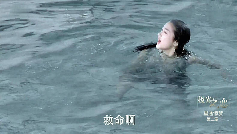 冯小刚向华谊支付1.68亿,贫穷限制了想象,粉丝却还在心疼明星!_网友