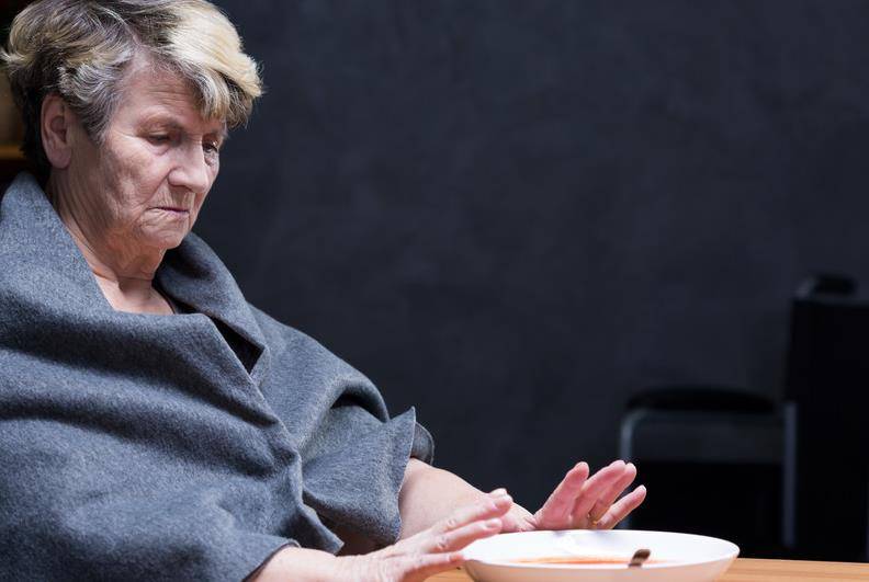 方法|老人常常没食欲,两味食谱教给你,豆腐木耳助开胃