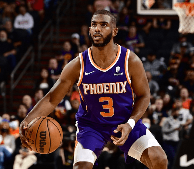 手感冰凉,保罗仍率队取胜!布克艾顿合砍43分,太阳送火箭六连败?