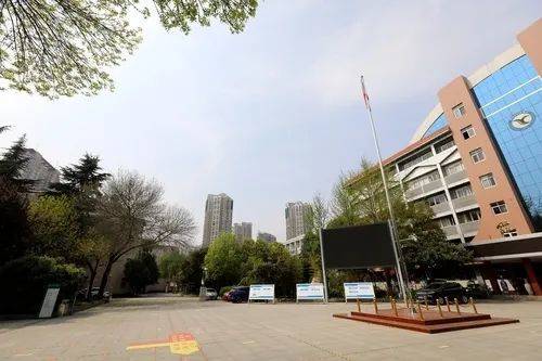 郑州市回民中学