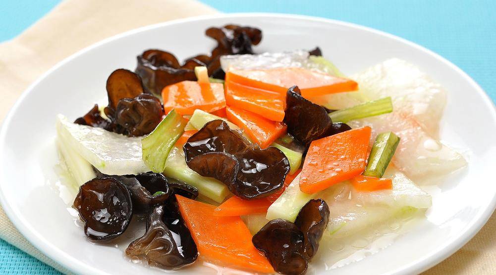 方法|老人常常没食欲,两味食谱教给你,豆腐木耳助开胃