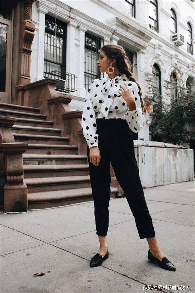 穆勒 身高155的女生,别只会穿松糕鞋,这5种显高又显瘦的平底鞋正流行