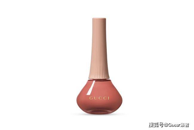 BeautyGucci Beauty推出限量版美甲贴纸！人人都可轻松塑造Gucci Nail