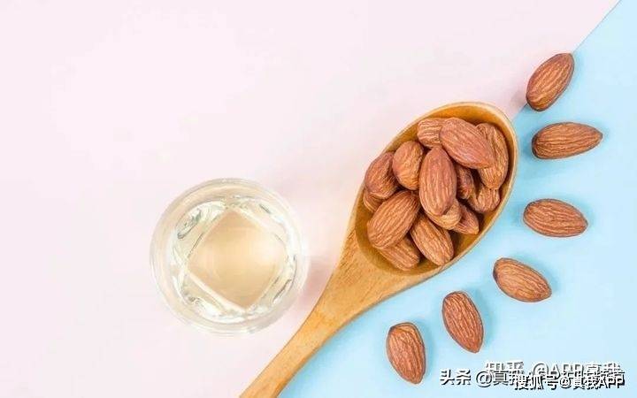 刷酸什么产品好 4d2b8ff5c20a4a6289ab1c3989698151.jpeg