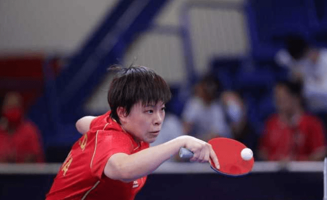 局点|中日焦点对决来了！王艺迪4比2晋级将战伊藤美诚，单局打出18比20