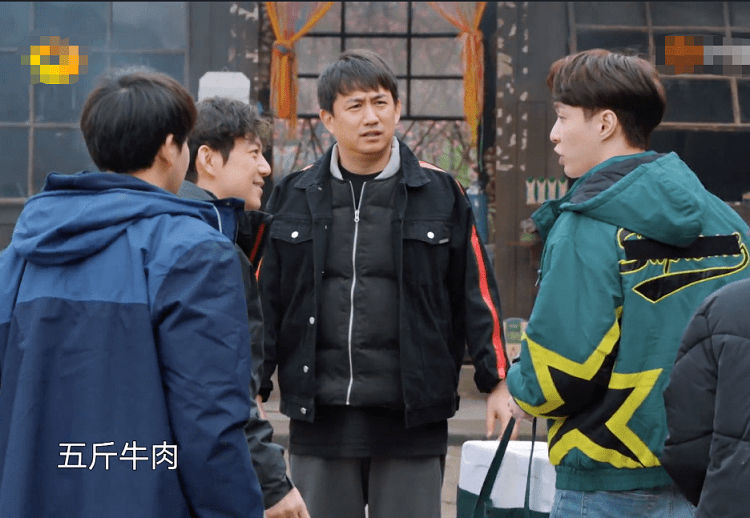 小狐狸|张艺兴彻底变成了“小狐狸”，随机应变的能力，可以赶上黄磊了