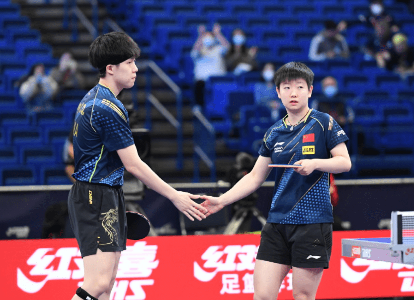 对阵|四强诞生！国乒输1外战+5组合晋级，伊藤+张本+58岁奶奶奖牌到手